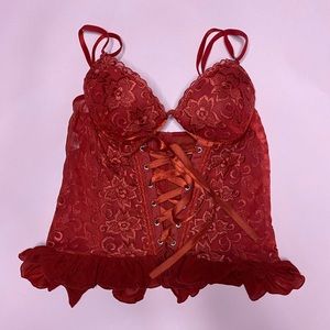 red lace up corset